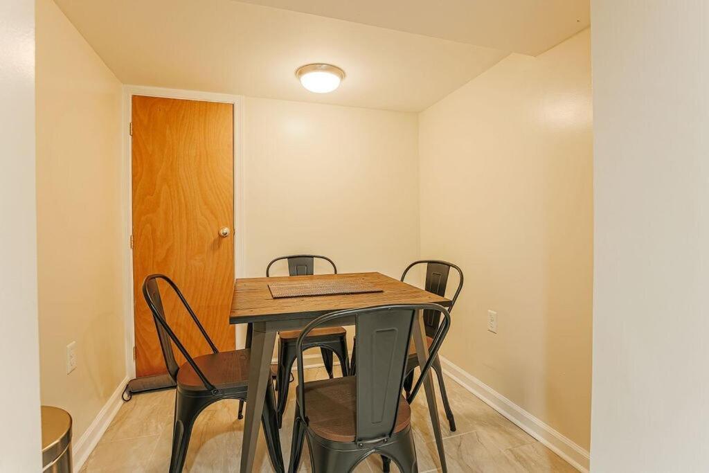 Staunton Underground Apartment Ngoại thất bức ảnh